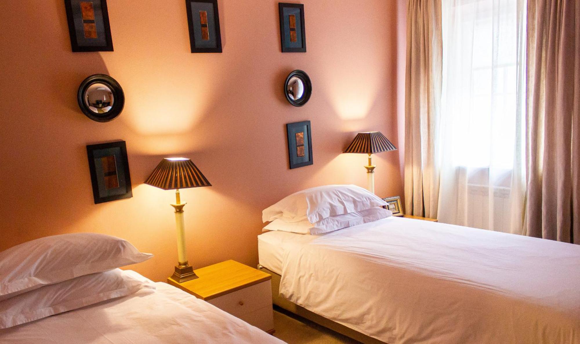Vozdvyzhensky Boutique Hotel Kiew Zimmer foto